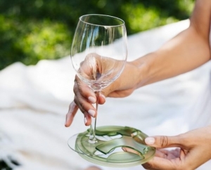 GLASS ON THE GRASS COASTER 24H